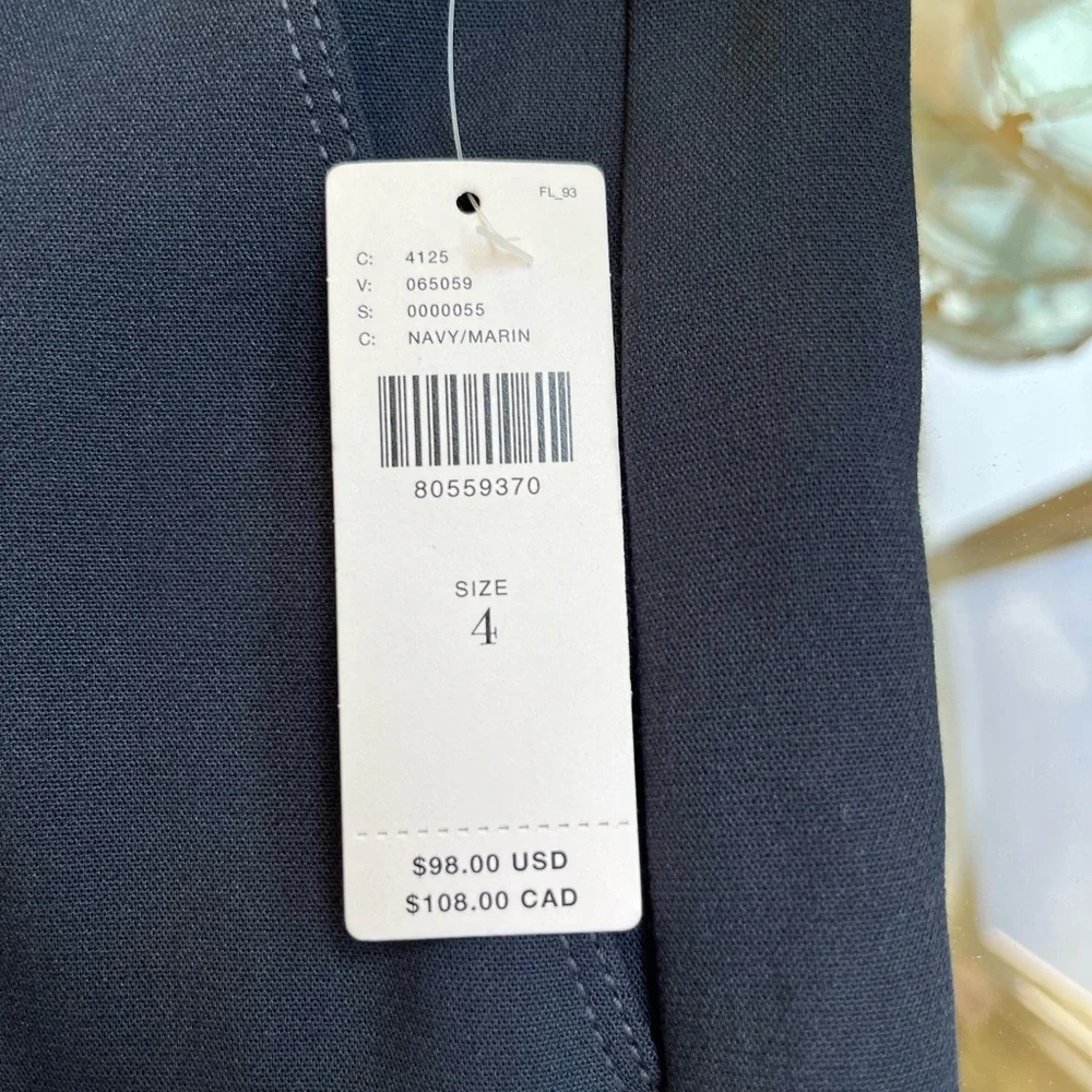 🐚 ANTHROPOLOGIE 🐚- Maeve Relaxed Trouser Bermuda Short Navy Blue Size - 4 NWT - Picture 10 of 11